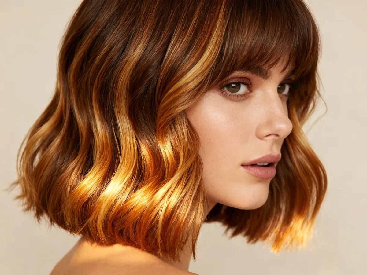 Karmelowy bob w odcieniu caramel bronde z delikatnym balayage